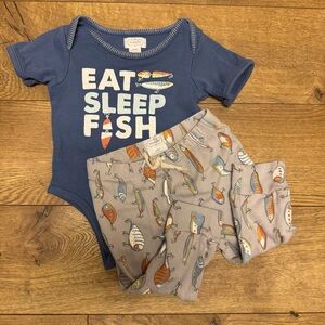 MudPie Set Eat Sleep Fish Shirt & Fishing Lures Print Pants baby boy 6-9 months